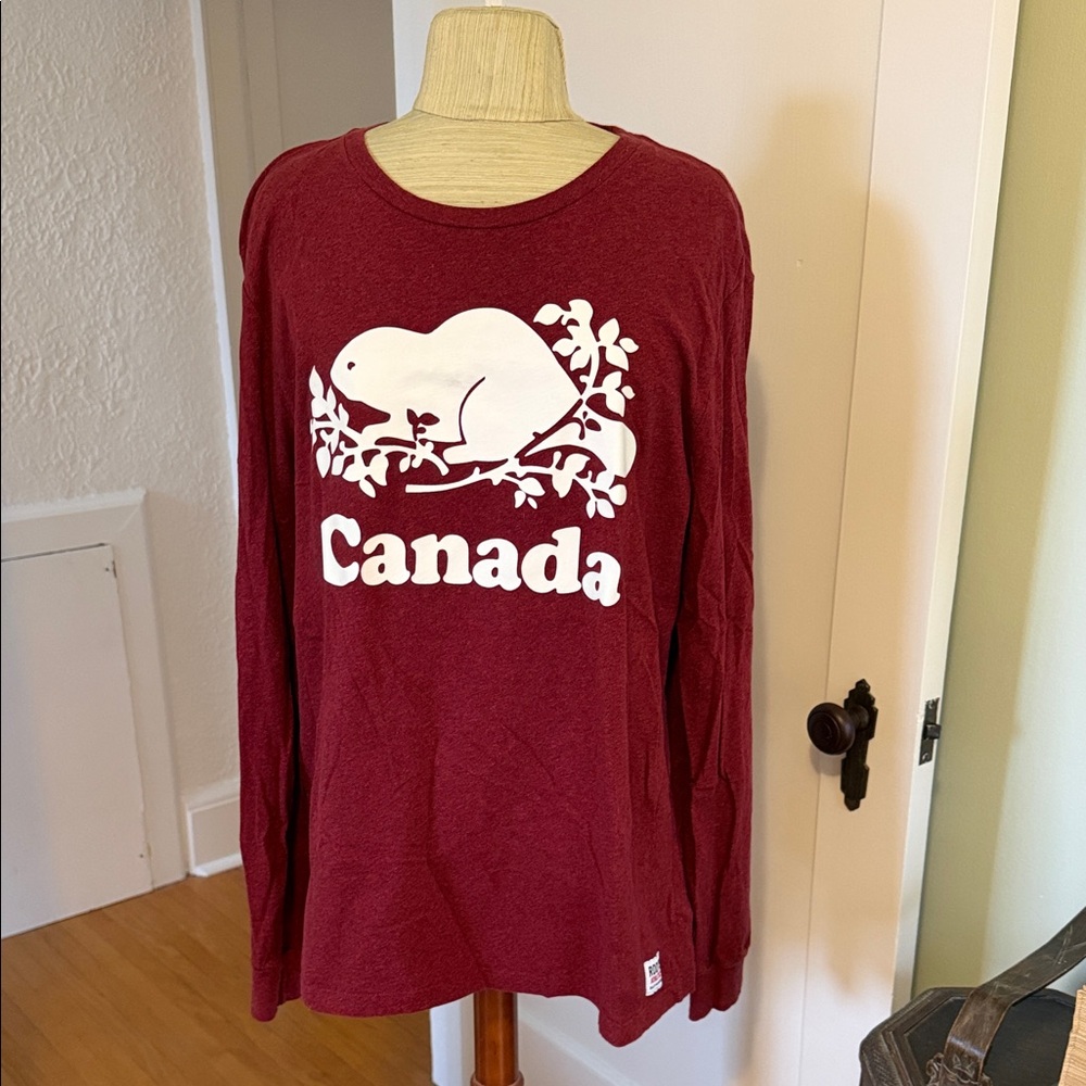 Roots Beaver T shirt.  Oversized XL loose fit.